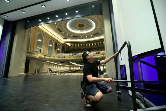 上海音乐厅新装重启安信地板完美交付舞台地面工程(图9)