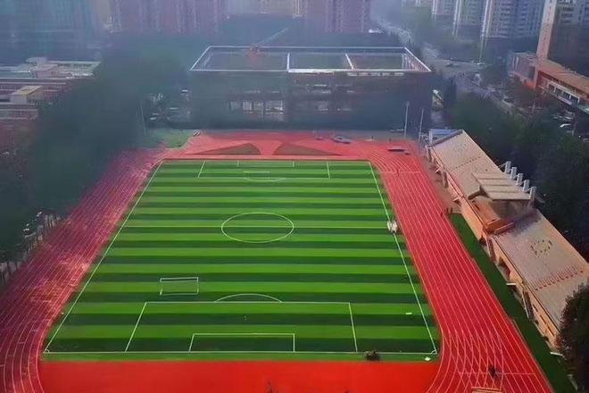 平博Pinnacle官方网站天骄体育：透气型塑胶跑道施工厂家 专业体育场地设施工程行家