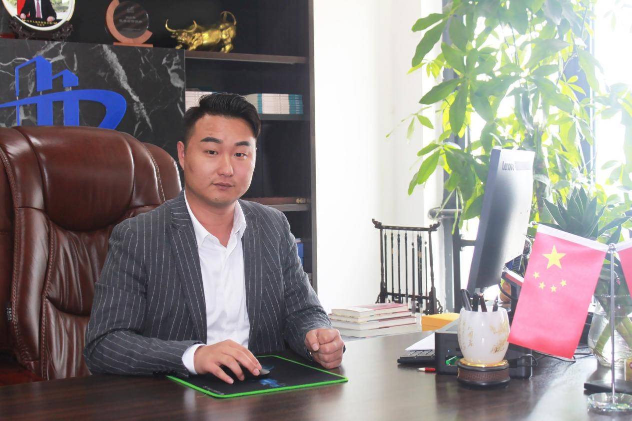 瑞卿地坪王瑞卿：循道初心用品质企业反哺社会真情